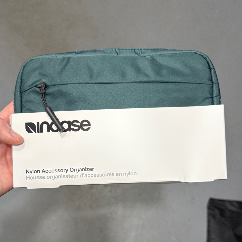 Incase Teal Nylon Organizer